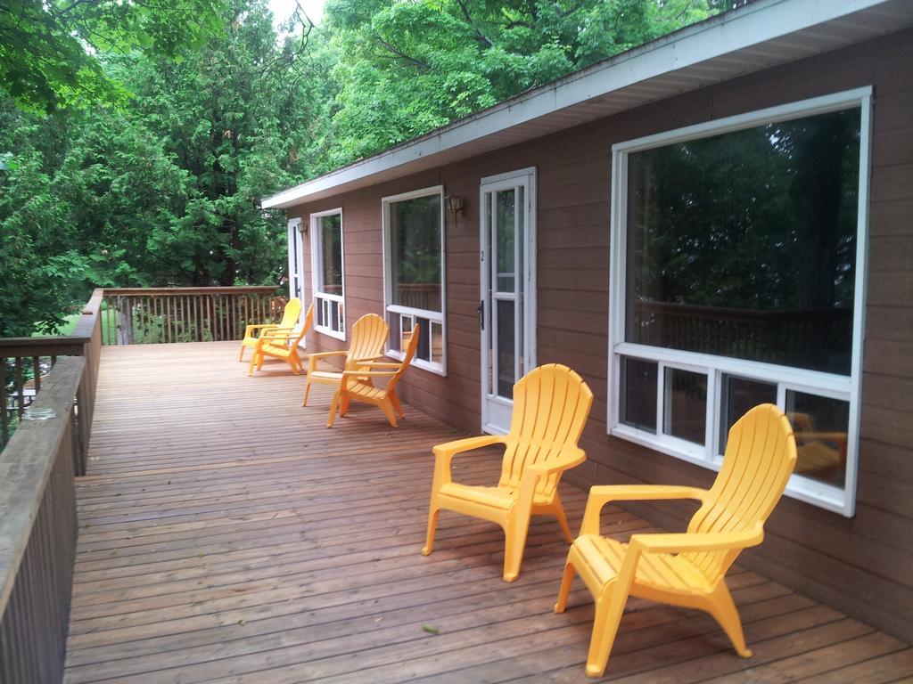 Red Lodge Resort Little Current Quarto foto